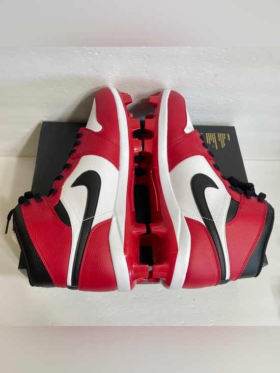 Jordan 1 Retro High MCS Baseball Cleats Men\'s Size 13 Gym Red Black AV5354-611 main image 7